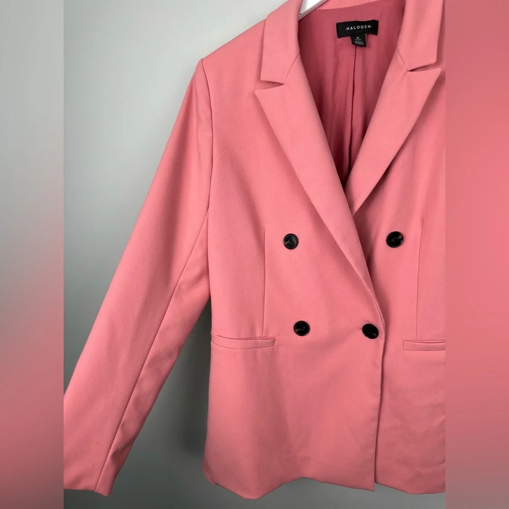 Halogen blush pink